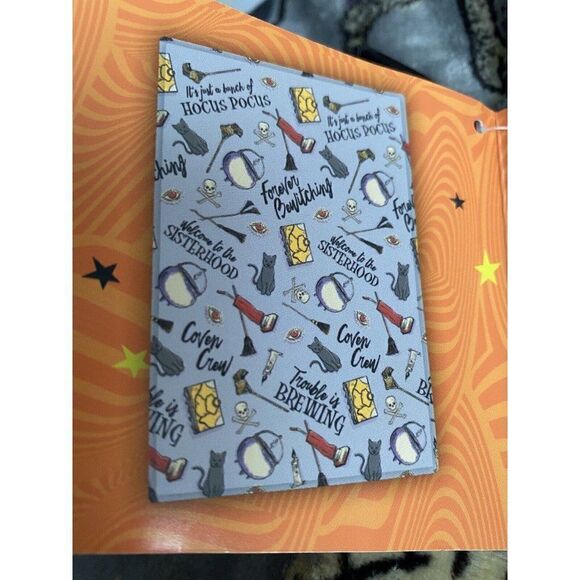 Disney Hocus Pocus Sanderson Sisters Soft Throw Blanket Grey 50x70 Halloween NEW - Picture 5 of 10